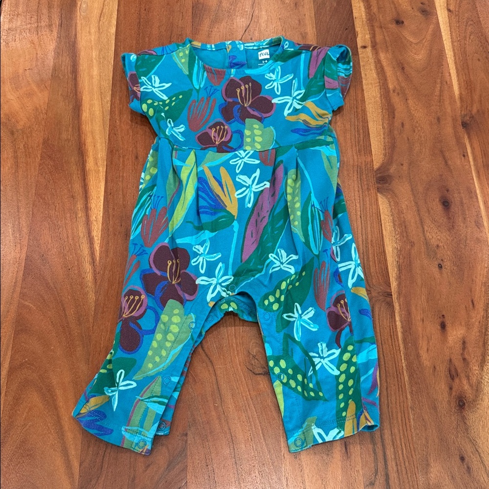 Tea Collections rompers size 3-6 months - Picture 4 of 6